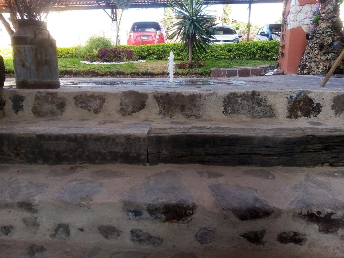 Hotel Villa Penasco Bernal Buitenkant foto