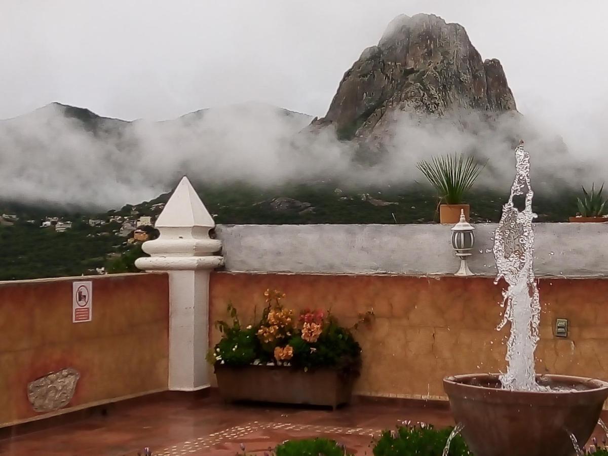 Hotel Villa Penasco Bernal Buitenkant foto