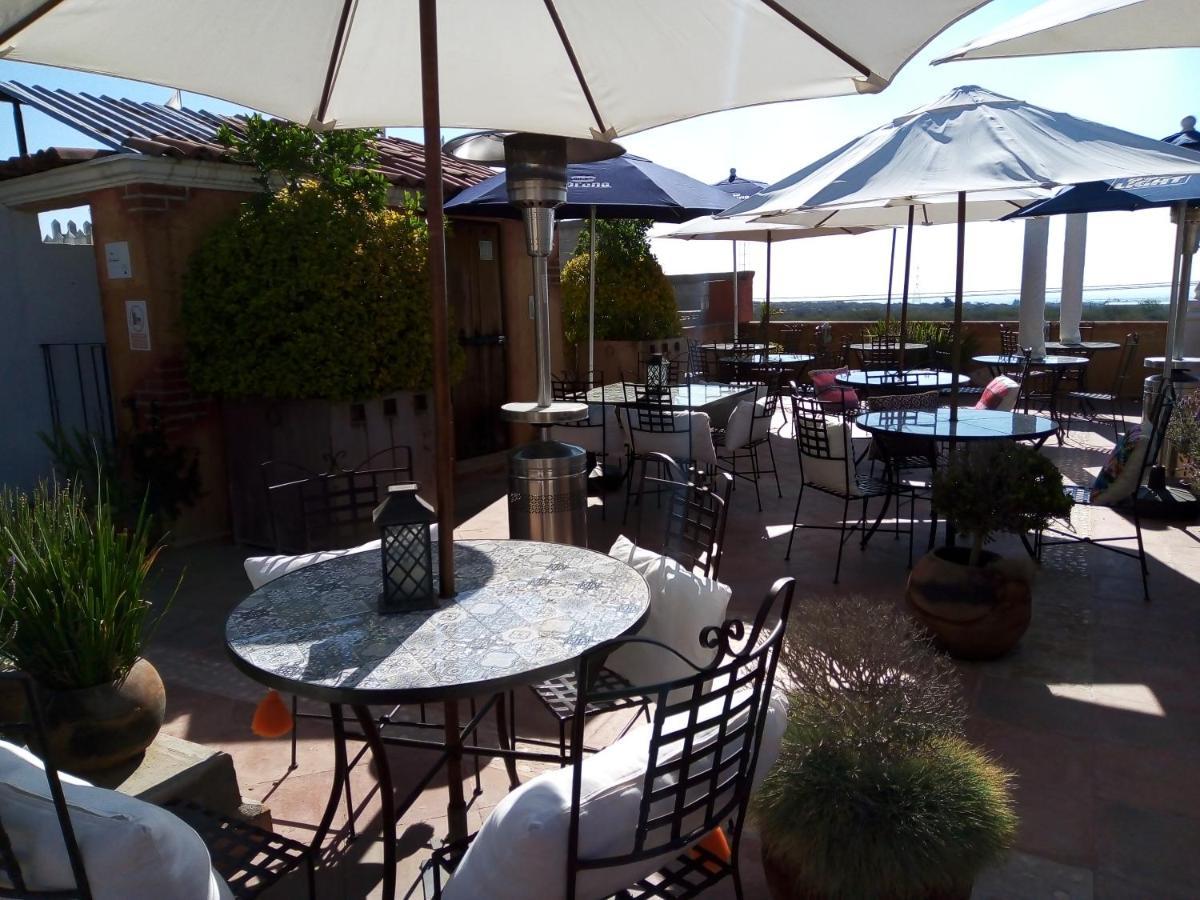 Hotel Villa Penasco Bernal Buitenkant foto